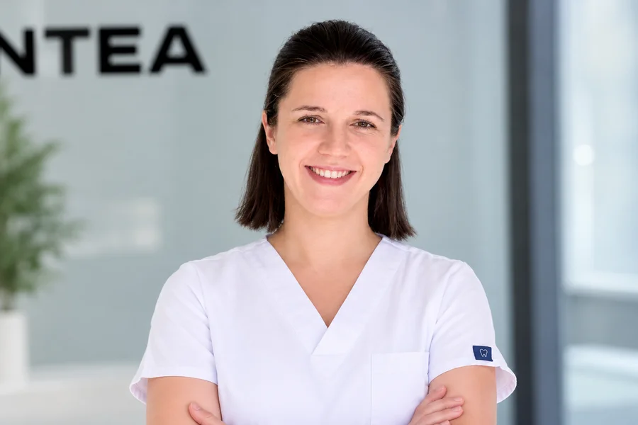 Dentea, doktorica